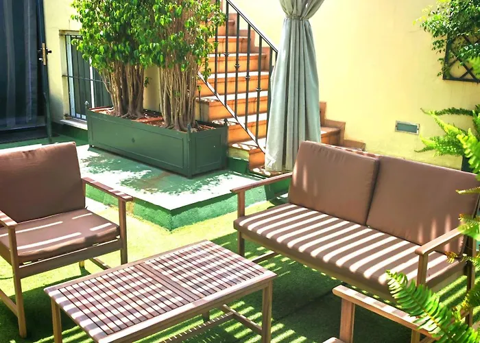 City Rooftop Paradise - Space Maison Apartments