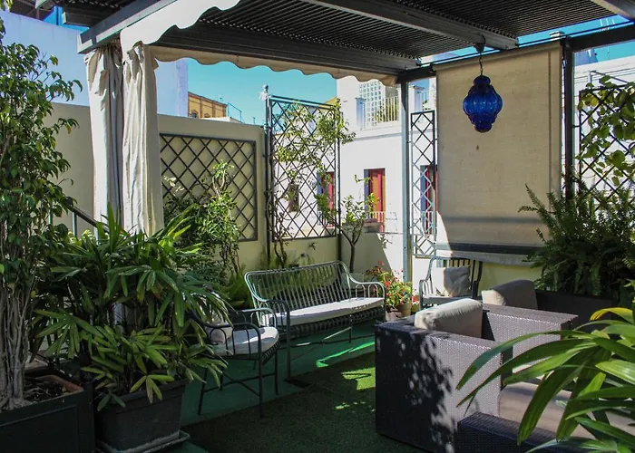 City Rooftop Paradise - Space Maison Apartments